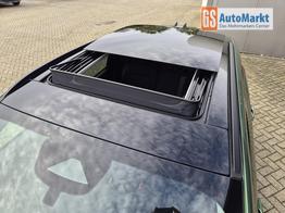 Ford Kuga Titanium 243PS PHEV Automatik schwenkb. AHK elektr. PanoDach Sitzheizung v+h Lenkradheizung Frontscheibe beheizb. Klimaautomatik Navi SYNC4 Apple CarPlay Android Auto Touchscreen PDC 4xKamera 2xKeyless 17"LM vollelektr. Reichweite 66KM 
