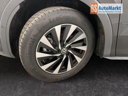 Volkswagen T-Roc LIFE 1.5 eTSI 150PS/110kW DSG7 2026 *Neues Modell* +17" Lyzza +LED Performance +Clima +Ambiente +3Z Clima +Assistenz Paket 