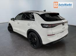 Volkswagen T-Roc R-Line 1.5 eTSI 150PS/110kW DSG7 2026 *Neues Modell* | +19" ALU +360 +BlackStyle +HuD +NAVI +IQ.Licht-Matrix 
