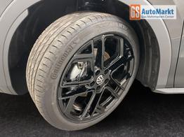 Volkswagen T-Roc R-Line 1.5 eTSI 150PS/110kW DSG7 2026 *Neues Modell* | +AHK +BlackStyle +19" ALU +IQ.Licht-Matrix 