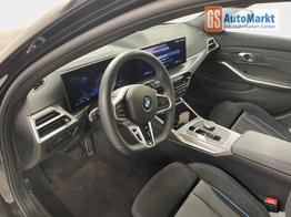 BMW 3er Touring 330i xDrive M Sport 245PS/180kW Steptronic 2026 | +19" ALU +Pano +HiFi-SoundSystem +ACC +Get&ouml;nte Scheiben 