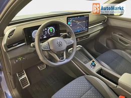 Volkswagen T-Roc R-Line 1.5 eTSI 150PS/110kW DSG7 2026 *Neues Modell* | +AHK +BlackStyle +19" ALU +IQ.Licht-Matrix +NAVI 