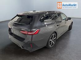 BMW 5er Touring 520i M-Sport 190PS/140kW Steptronic +AHK +20" +MSportpaket +MSportfahrwerk +DrivingAssistantPlus +AdaptiveLED +HarmanKardon +DigitalKey +ParkAssist +Sitzhzg +WirelessCharging +Sonnenschutzverglasung +ShadowLine 