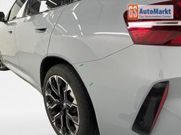 BMW X3 20 xDrive 190PS 140kW +AHK +20"M +MSportpaket +MSportfahrwerk +PremiumPaket +DrivingAssistantPlus +AdaptiveLED +HarmanKardon +Komfortzugang +Elektr. SportSitze+Memory+Sitzhzg +Lenkradhzg +ParkAssist +WirelessCharging +PrivacyGlas 