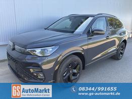 Volkswagen Tiguan 2.0 TDI 110 kW R-Line DSG Head Up Black 360 AHK 