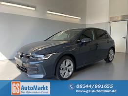 Volkswagen Golf LIFE 150PS AHK+Kessy+ALU17+Kamera+SHZ+Parklenk+Alarm 