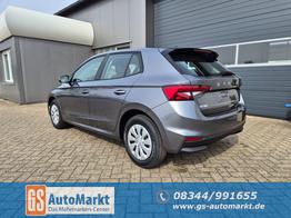 Skoda Fabia 1.0 TSI 95PS Selection 5-t&uuml;rig R&uuml;ckf.Kamera Parksensoren Sitzheizung Multifunktionslenkrad Klima Skoda-Radio Bluetooth Touchscreen Tempomat Nebelsch. Apple CarPlay + Android Auto 