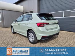 Skoda Fabia 1.0 TSI 95PS Selection 5-t&uuml;rig R&uuml;ckf.Kamera Parksensoren Sitzheizung Multifunktionslenkrad Klima Skoda-Radio Bluetooth Touchscreen Tempomat Nebelsch. Apple CarPlay + Android Auto 
