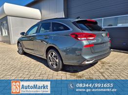 Hyundai i30 Kombi 1.6 T-GDI 150PS Automatik Trend Sitzheizung Lenkradheizung Klimaautomatik PDC v+h R&uuml;ckf.Kamera Navi Apple CarPlay + Android Auto 16"LM 