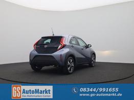 Toyota Aygo X Pure 1.5 Hybrid 116PS Automatik Sitzheizung Klimaautomatik AbstandsTempomat Multifunktionslenkrad Radio Bluetooth Touchscreen Apple CarPlay + Android Auto 