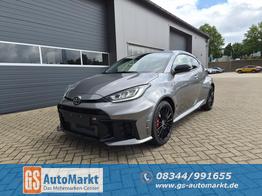 Toyota GR Yaris 1.6 Turbo 280PS Automatik 4x4 High Performance Klimaautomatik Lenkradheizung Sitzheizung JBL Premiumsound Navi Bluetooth DAB Apple CarPlay Android Auto2x Keyless ACC R&uuml;ckf.Kamera PDC v+h 18-LM 