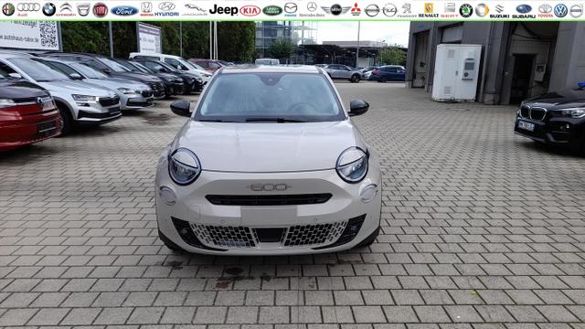 Fiat 600 - La Prima MHEV AT eHK ACC SHZ Keyl Massa