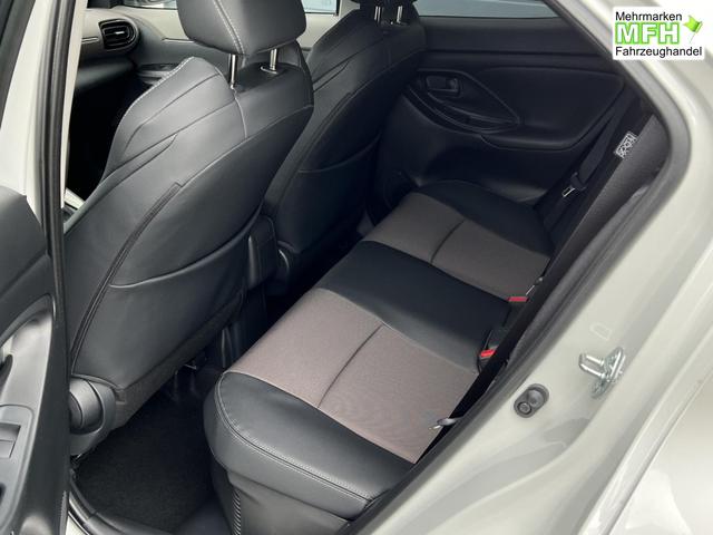 Toyota Yaris Cross Lounge 1,5 CVT AWD-i Hybrid 96kW 