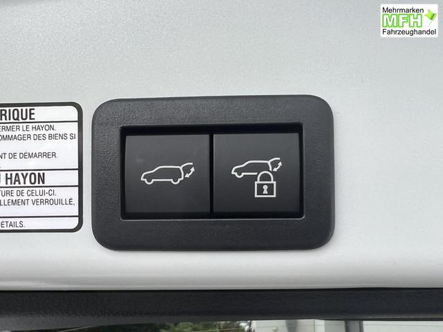 Toyota Yaris Cross Lounge 1,5 CVT AWD-i Hybrid 96kW 