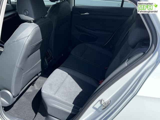 Volkswagen Golf People 1,5 eTSI DSG mHEV 85KW MJ26 