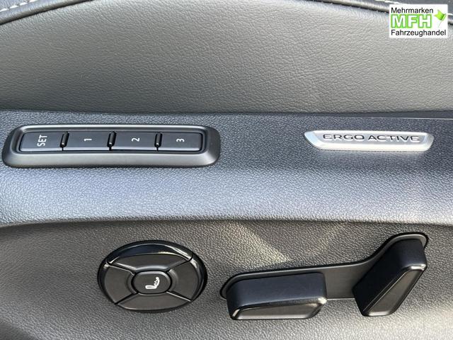 Volkswagen Passat Variant R-Line 2,0 TDI DSG 4Motion 142KW Winterpaket 