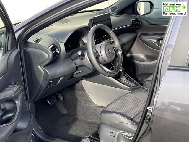 Toyota Yaris Executive Plus 1,5 CVT Hybrid 96kW 