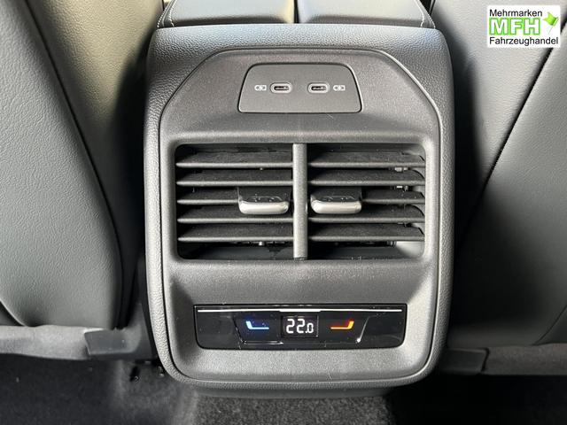 Volkswagen Passat Variant R-Line 2,0 TDI DSG 4Motion 142KW Winterpaket 