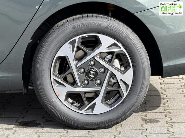 Hyundai i30 Kombi Trend Go 1,6 T-GDI DCT7 110KW Navi Winter 