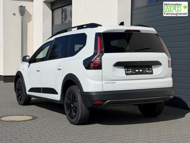 Dacia Jogger Extreme Hybrid 155 7 Sitze Winterpaket 