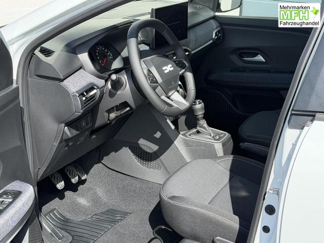 Dacia Jogger Extreme Hybrid 155 7 Sitze Winterpaket 