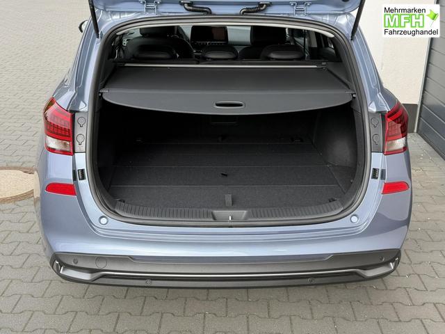 Hyundai i30 Kombi Premium 1,6 T-GDI DCT7 110KW Navi 