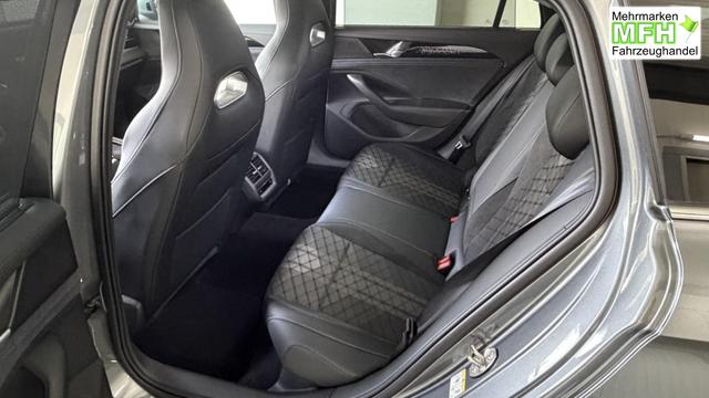 Volkswagen Passat Variant R-Line 2.0 TSI DSG 4Motion 195KW Navi Pro 