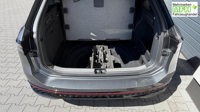 Volkswagen Passat Variant R-Line 2.0 TSI DSG 4Motion 195KW Navi Pro 