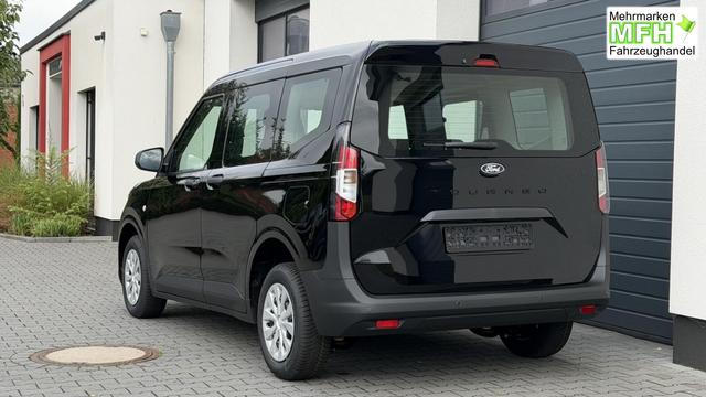 Ford Tourneo Courier Titanium 1.0 EcoBoost 92kW 