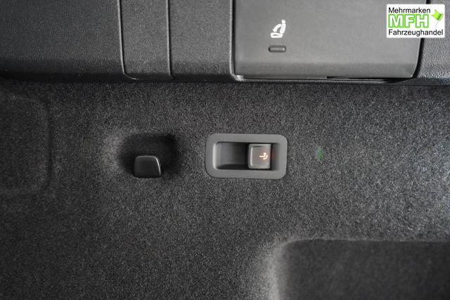 Volkswagen Tayron 1,5 eTSI DSG Life,7Sitze,AHK,Winter -LAG. 