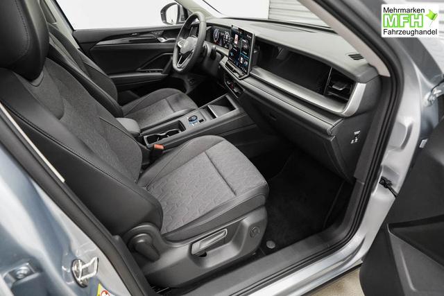 Volkswagen Tayron 1,5 eTSI DSG Life,7Sitze,AHK,Winter -LAG. 