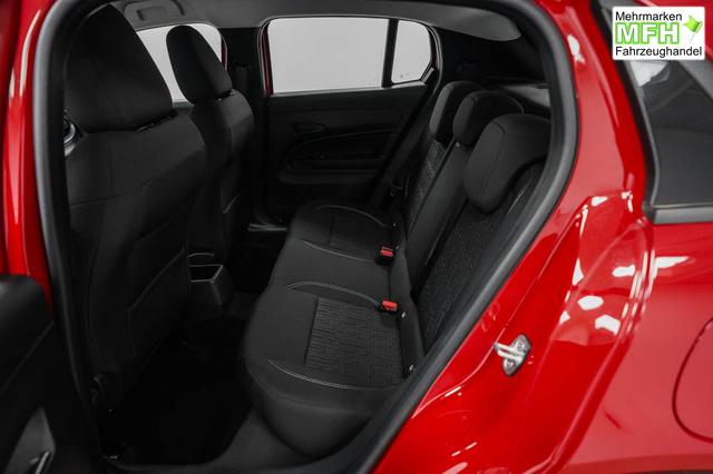 Fiat 600 1,2 MHEV DCT 48V - LAGER 