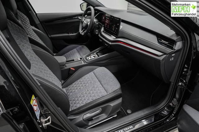 Skoda Octavia Combi Kombi 1,5 eTSI DSG mhev Sportline -LAG. 