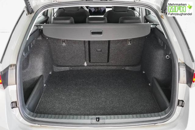 Skoda Octavia Combi Kombi 1,5 eTSI DSG Selection - LAG -LAG. 