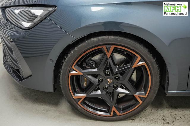 Cupra Leon Sportstourer ST 2,0 TSI DSG 4x4 VZ - LAGER 