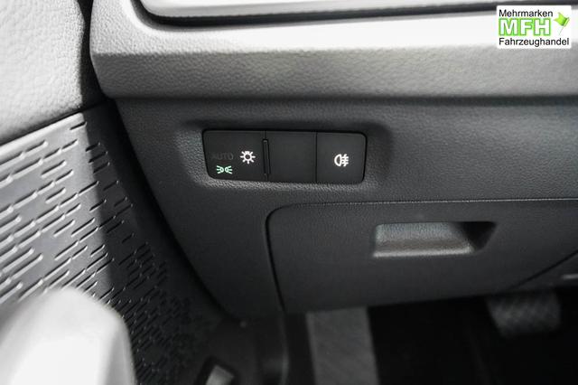 Skoda Octavia Combi Kombi 2,0 TDI DSG Selection - LAGE -LAG. 