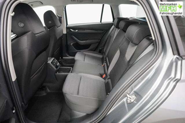 Skoda Octavia Combi Kombi 2,0 TDI DSG Selection - LAGE -LAG. 