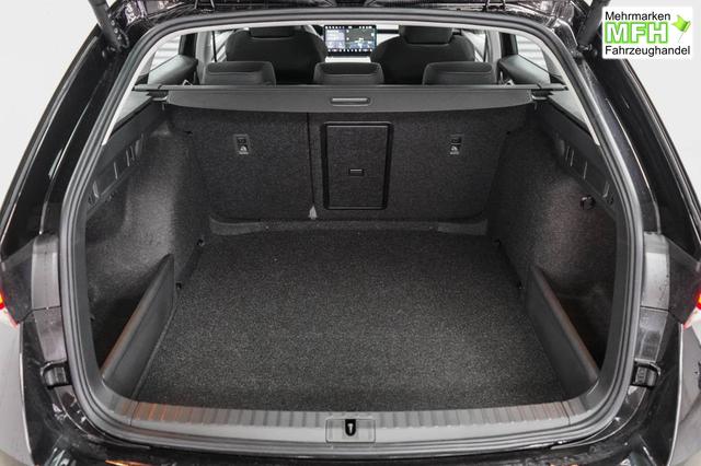 Skoda Octavia Combi Kombi 1,5 eTSI DSG mhev Selection -LAG. 