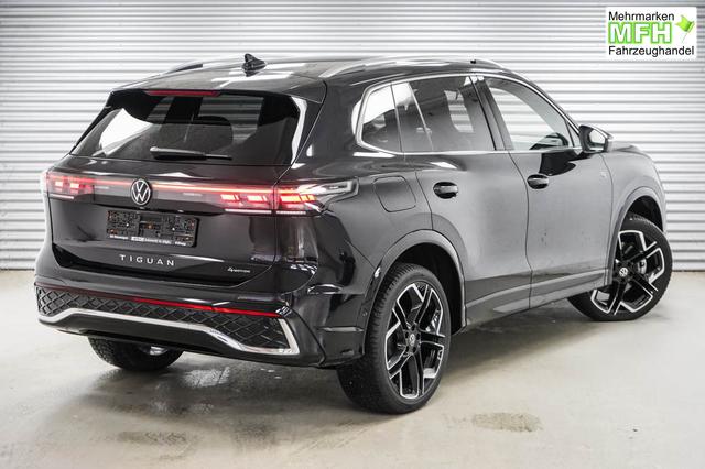 Volkswagen Tiguan Neues Modell 2,0 TDI DSG 4Motion R- -LAG. 