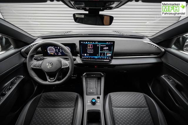 Volkswagen T-Roc neuer 1,5 eTSI DSG R-Line - LAGER 