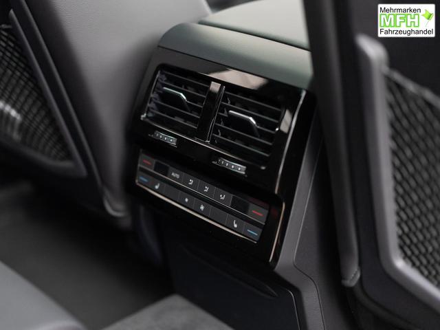 Volkswagen Touareg R-Line 3.0 V6 TDI 4MOTION *Pano*AHK*HeadUp 