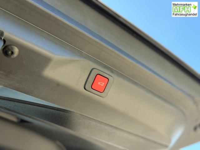 Peugeot 3008 GT HYBRID 145 e-DSC6 *AHK*360&deg;*NAVI*19"*Matrix LED*Winterpak*E-Heck* 