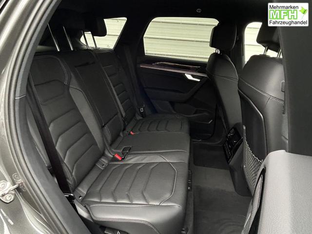 Volkswagen Touareg Elegance R-Line 3.0 V6 TDI *360&deg;*AHK*Luftfahrwerk*Sitzbel&uuml;ftung*EasyOpen*ParkPro*MATRIX 
