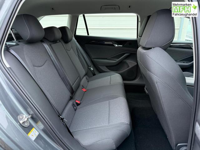 Volkswagen Passat Variant City 1.5 eTSI DSG AHK*Android Auto*SHZ*Kamera*5J Garant*SideAsst*2Z Klimaauto* 