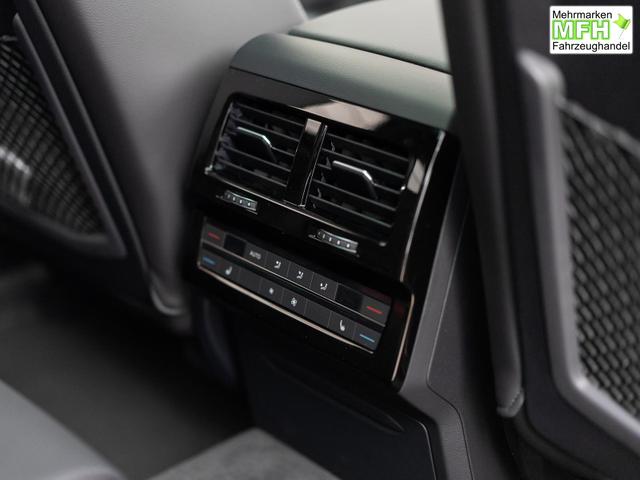 Volkswagen Touareg R-Line 3.0 V6 TDI 4MOTION *Pano*AHK*HeadUp 