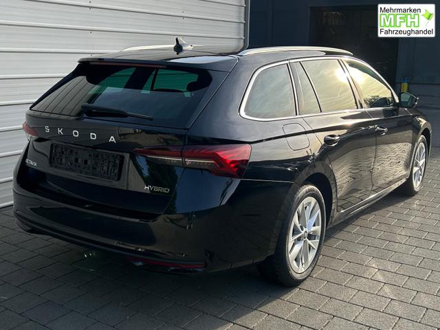Skoda Octavia Combi Selection Kombi 1.5 TSI DSG AHK*Android Auto*ACC*SHZ*E-Heck*Keyless*Kamera*2Z Klimaauto 