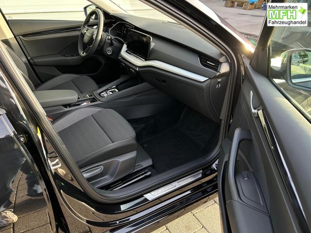 Skoda Octavia Combi Selection Kombi 1.5 TSI DSG AHK*Android Auto*ACC*SHZ*E-Heck*Keyless*Kamera*2Z Klimaauto 