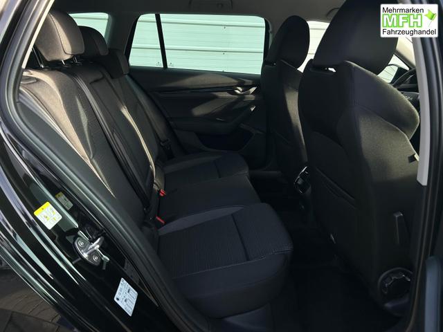 Skoda Octavia Combi Selection Kombi 1.5 TSI DSG AHK*Android Auto*ACC*SHZ*E-Heck*Keyless*Kamera*2Z Klimaauto 