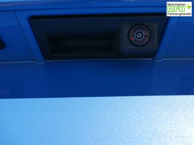 Volkswagen T7 Multivan Life 2.0 TDI *PDC*LED*SHZ* AHK-SCHWENKBAR*SMARTLINK *17 ZOLL 