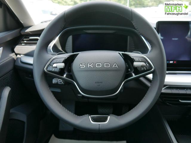 Skoda Octavia Combi Selection 2.0 TDI DSG *LED*PDC*NAVI*SHZ*AHK-SCHWENKBARE 16-ZOLL 